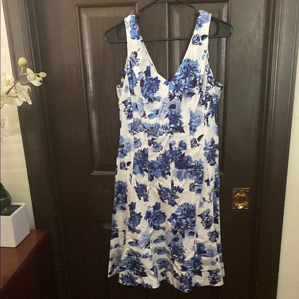 Chaps Blue and White Sleeveless V-Neck Midi Sundress